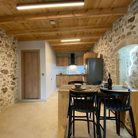 Stavlos Traditional Suite Atsipopoulo Exterior photo