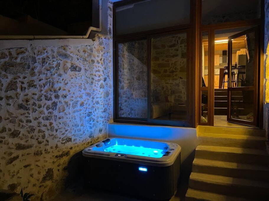Stavlos Traditional Suite Atsipopoulo Exterior photo